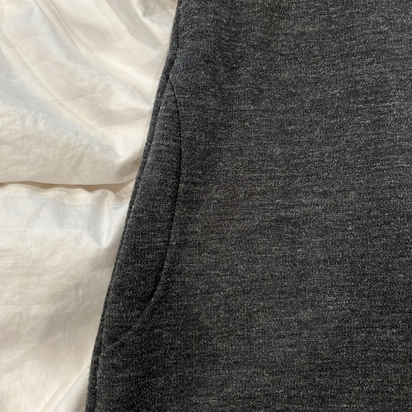 Patrizia Pepe Firenze charcoal gray sweater dress with pockets made in Italy 44 - Picture 3 of 13